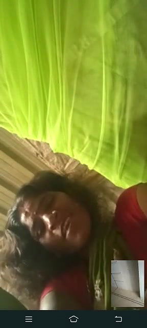 Mature bhabhi showing to lover