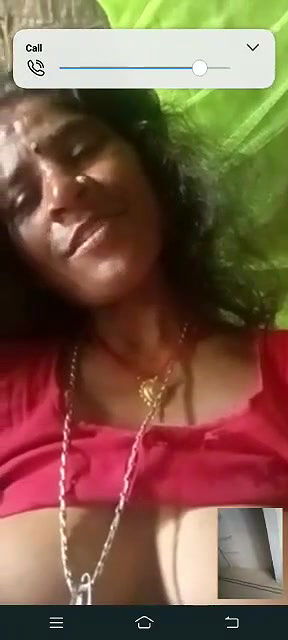 Mature bhabhi showing to lover