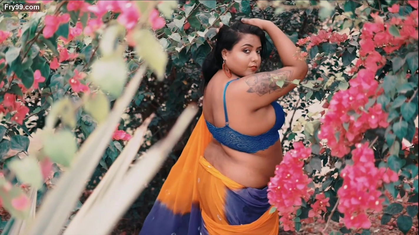 Big boobs model indrani photoshoot video – 1