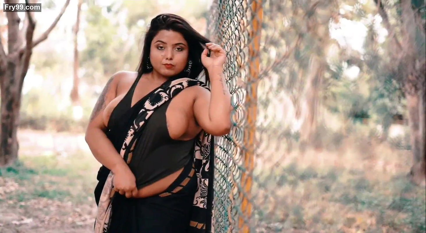 Big boobs model indrani photoshoot video – 2