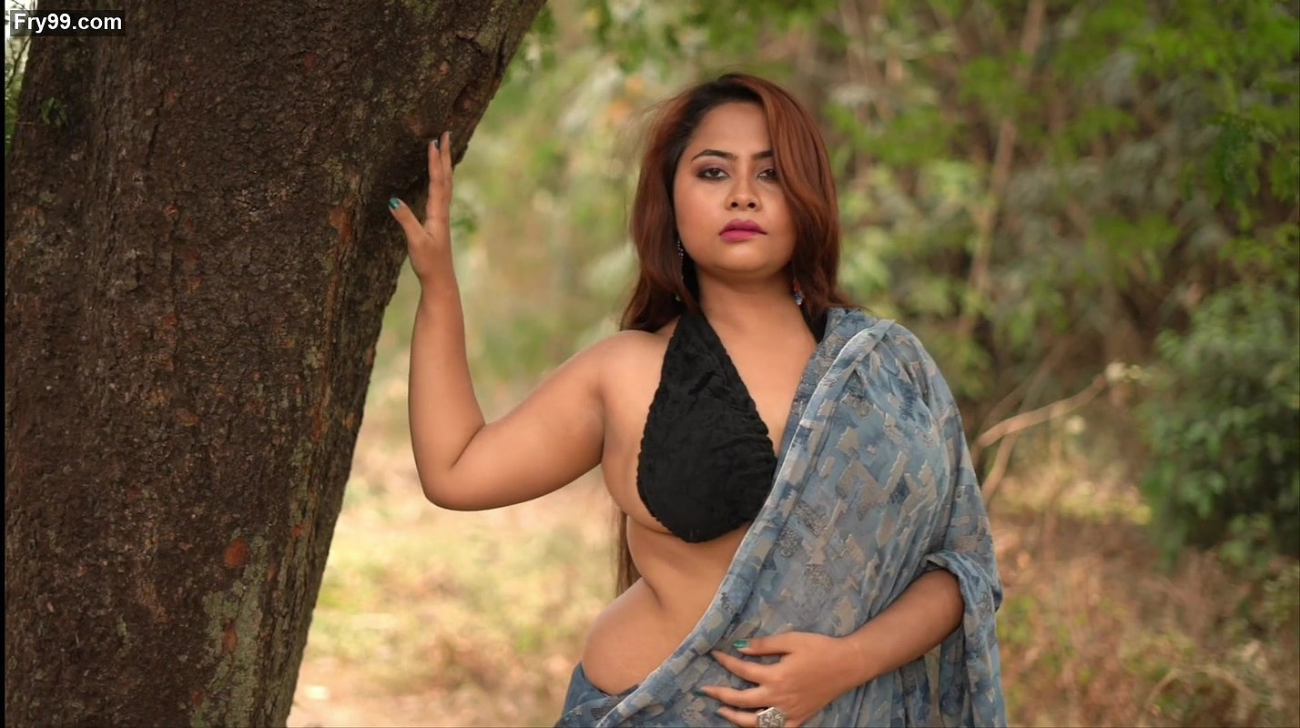 Big boobs model Parna photoshoot video – 4