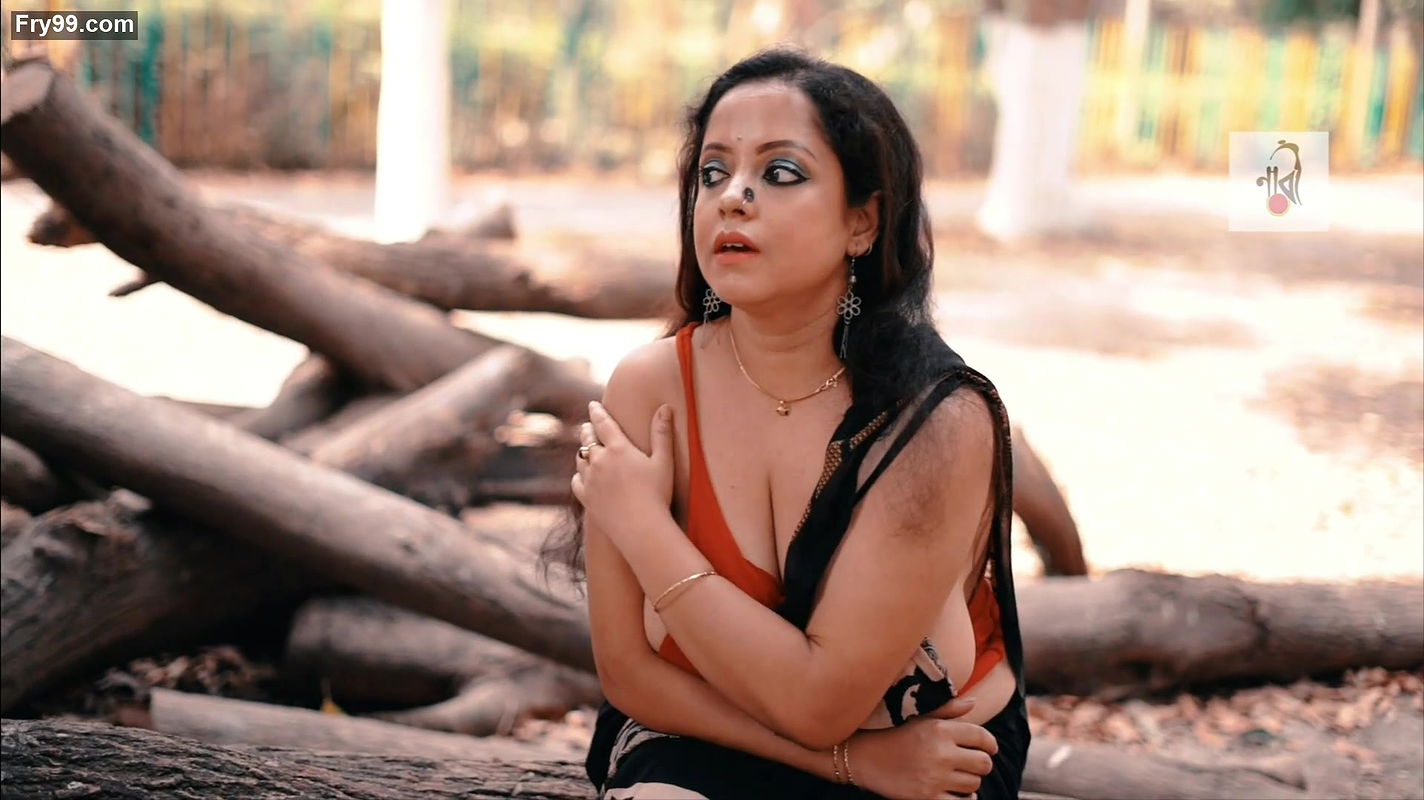 Big boobs model Tiyasha photoshoot video – 2