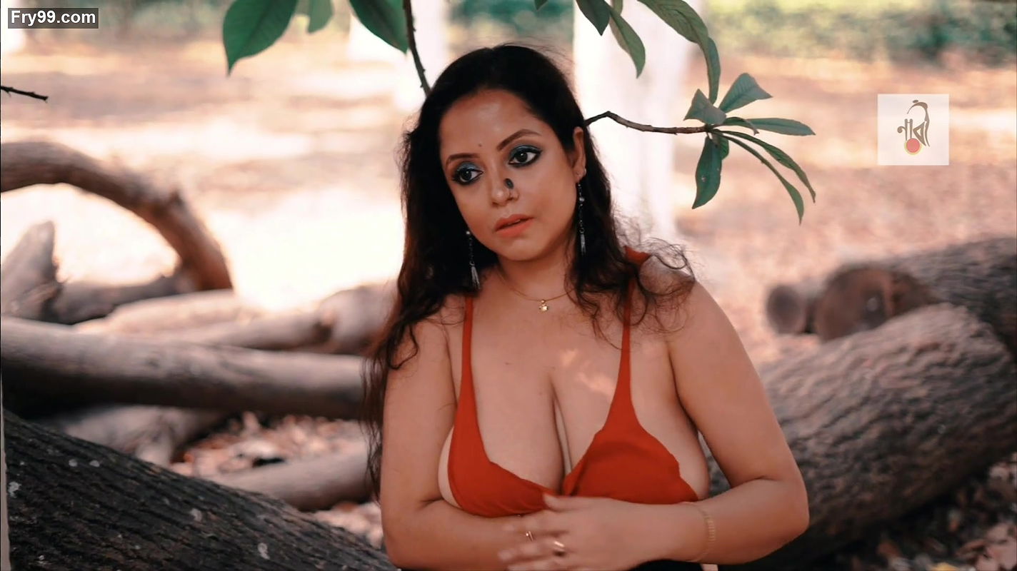 Big boobs model Tiyasha photoshoot video – 2