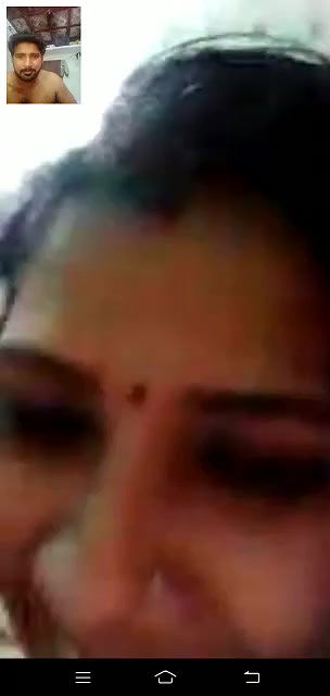 Sexy Desi Bhabhi Shows Boobs and Pussy on VC