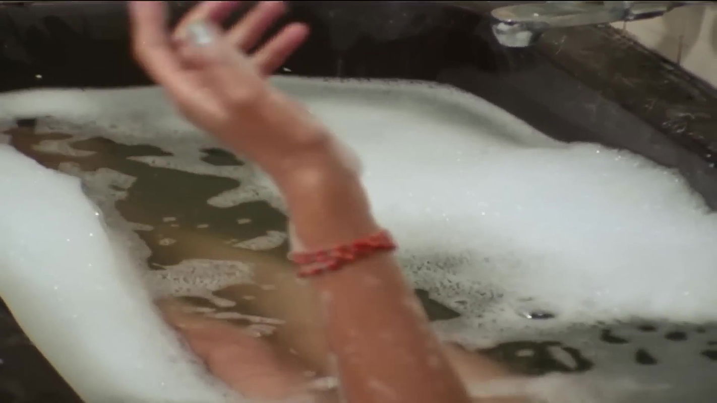 Jyoti Rana Hot Bath Scene