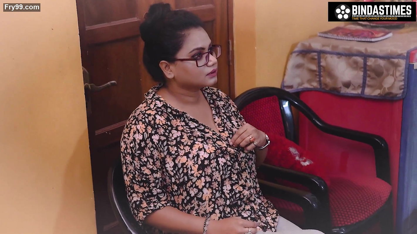 SUDENT’S STEP FATHER REAL ANAL FUCK WITH HOT LADY TEACHER  DESI VIDEO ( HINDI AUDIO )