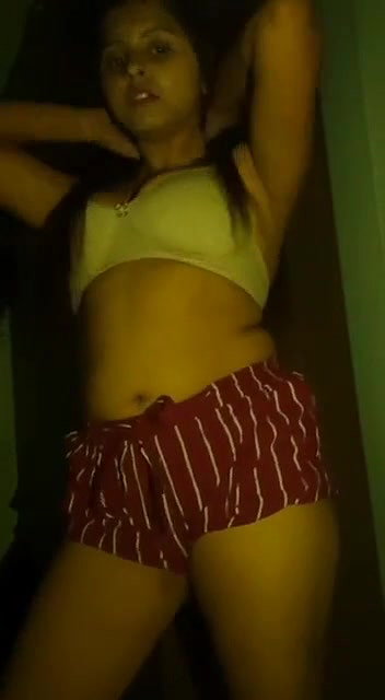Bengali Sexy Insta Babe Leaked Videos