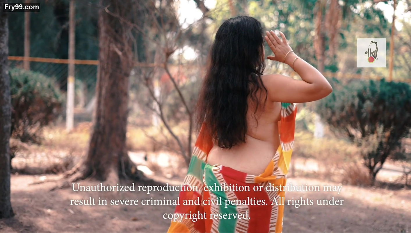 Big boobs model Tiyasha photoshoot video – 2