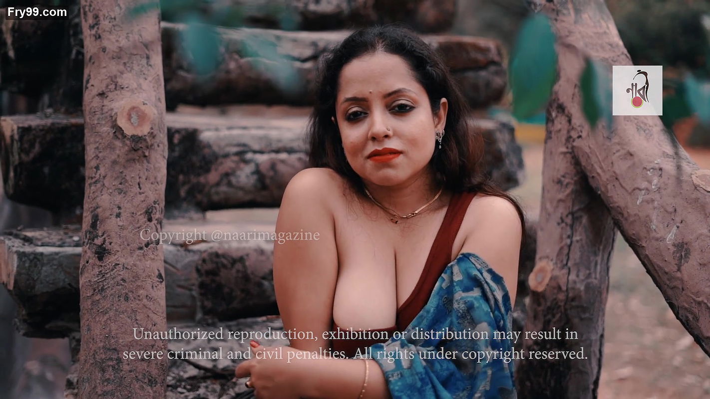 Big boobs model Tiyasha photoshoot video – 3