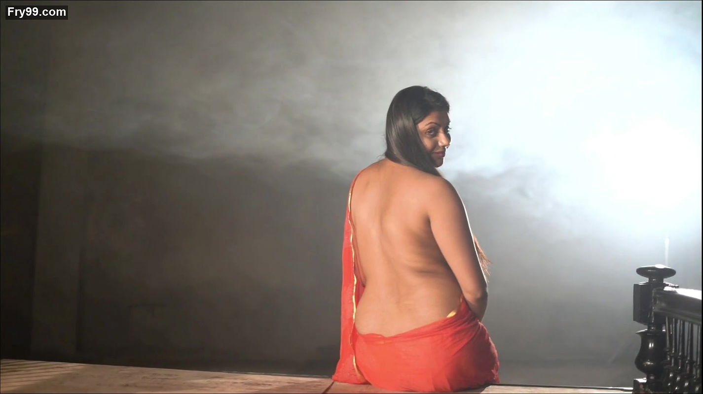 Big boobs model Megha photoshoot video – 3