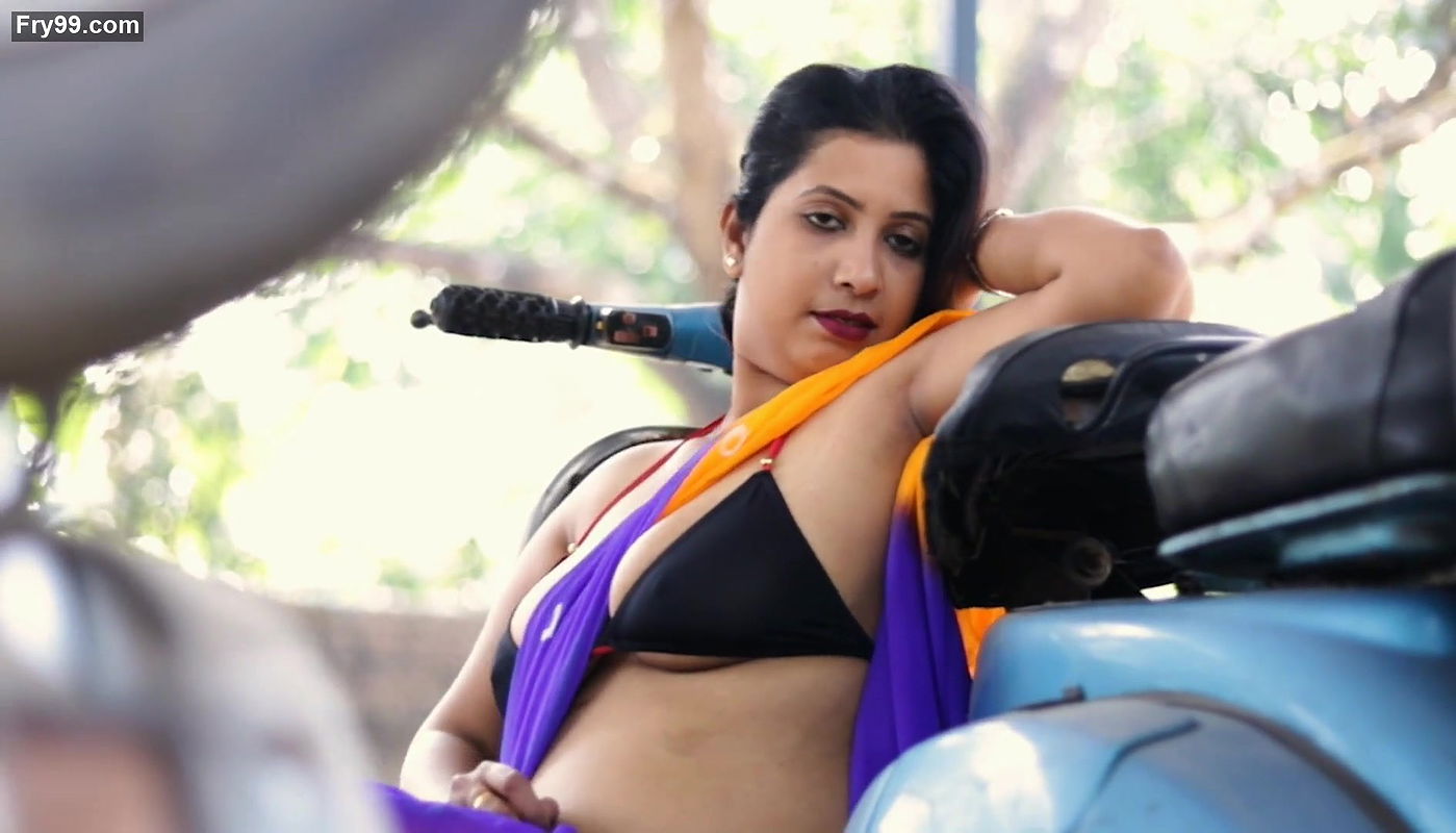 Big boobs model Nandita photoshoot video – 3