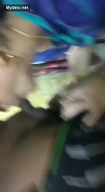 Desi sexy bhabi suck her devar dick