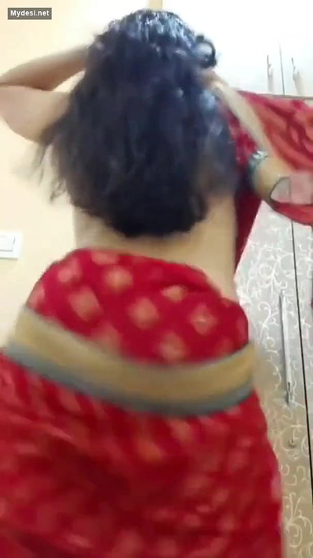 Desi village bhabi with saree