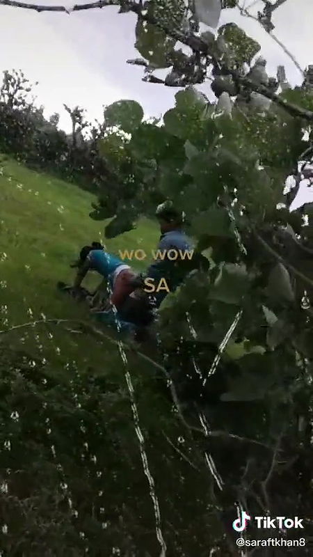 Desi couple fucking outdoor