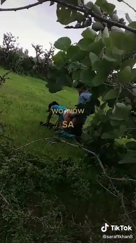 Desi couple fucking outdoor