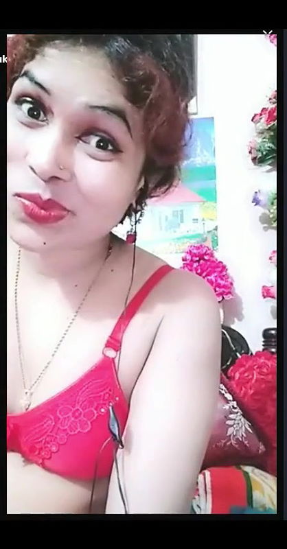 Bengali tango star show her sexy pussy