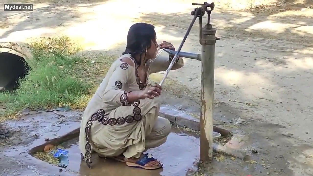 Pk cute girl sexy bath on outdoor