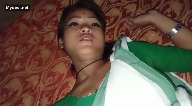 Desi cute girl tight pussy fucking