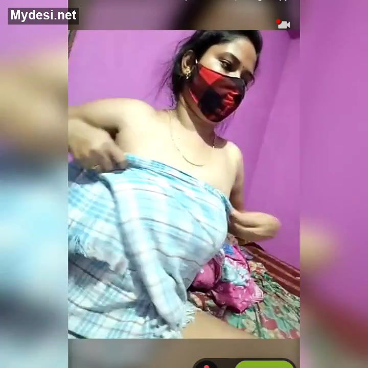 Desi sexy bhabi selfe with mask