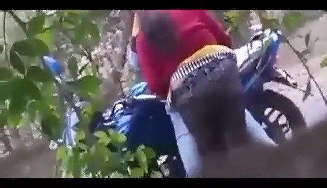 Lovers Outdoor Romance Caught on cam