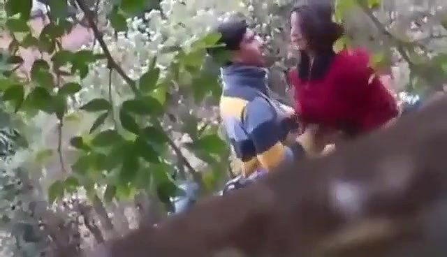 Lovers Outdoor Romance Caught on cam