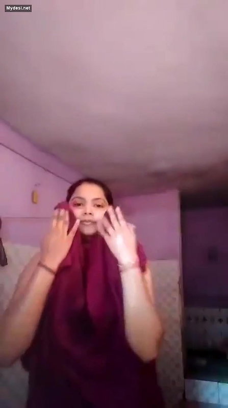 Very cute gf nude