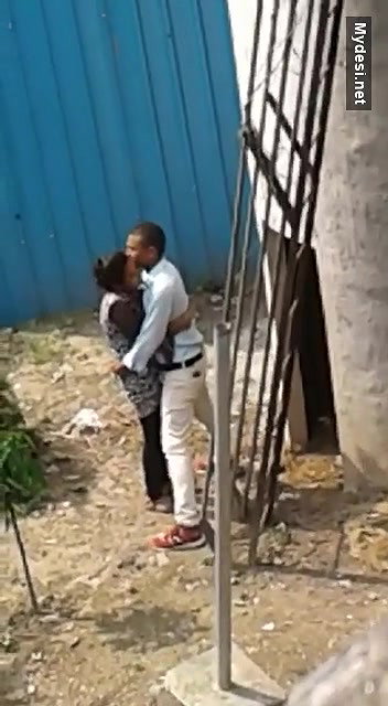 Outdoor quicky standing fucking