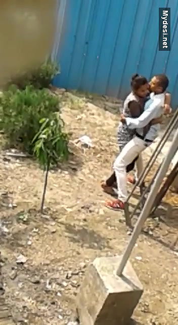 Outdoor quicky standing fucking