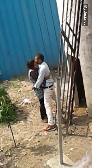 Outdoor quicky standing fucking