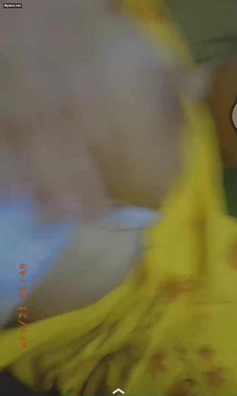 Hot Paki Girl Sucking Her Boobs