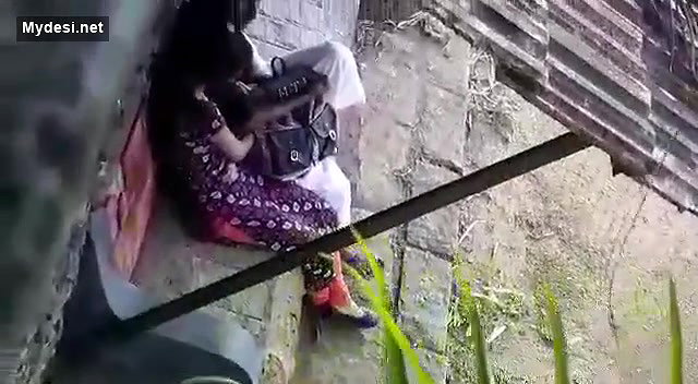 Girlfriend Giving Nice Handjob