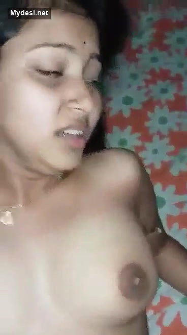 Beautiful girl tight pussy