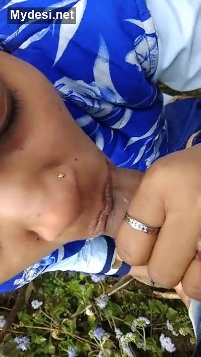 Cute Desi girl Blowjob