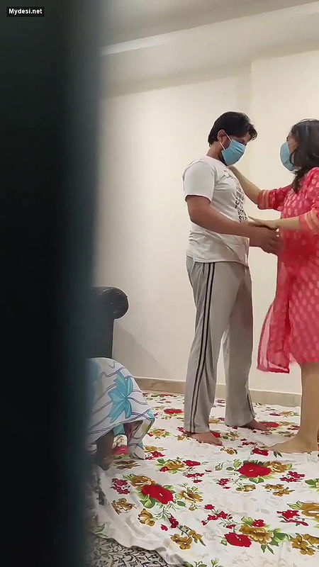 Beautiful Bhabhi Dancing Pantless