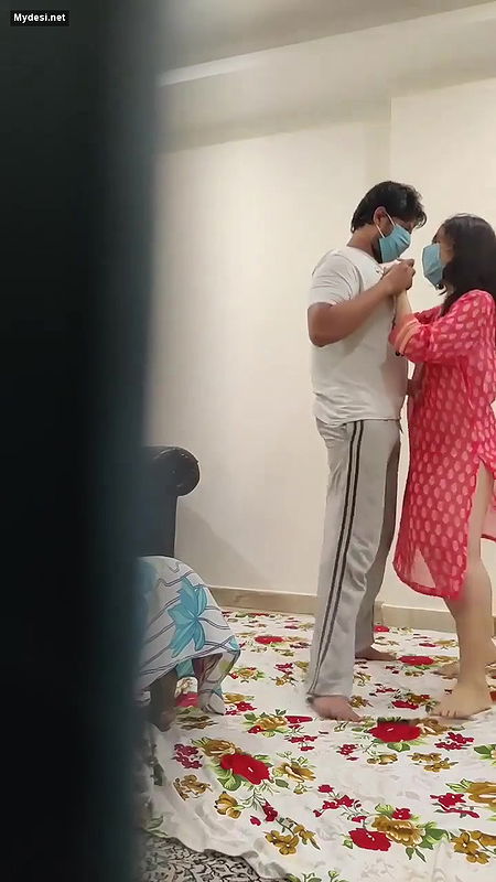 Beautiful Bhabhi Dancing Pantless