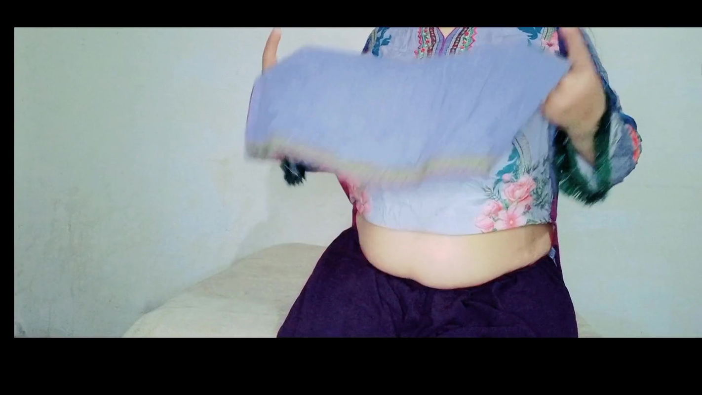 He sucked the flies and removed the water from the phudi