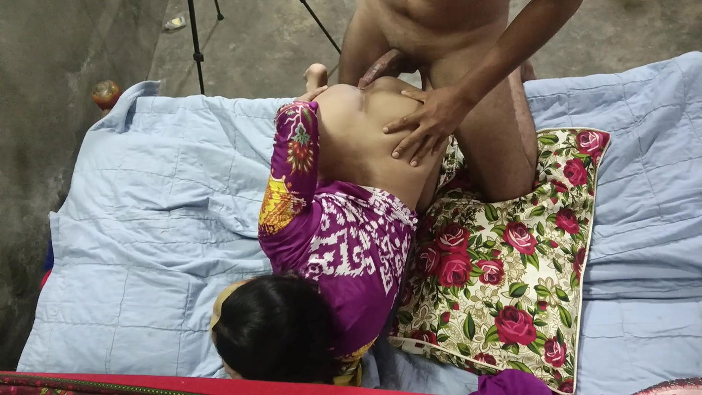 Indian Desi tight pusssy sex video, Desi beautiful girl first time sex video, Desi xxx viral sex video