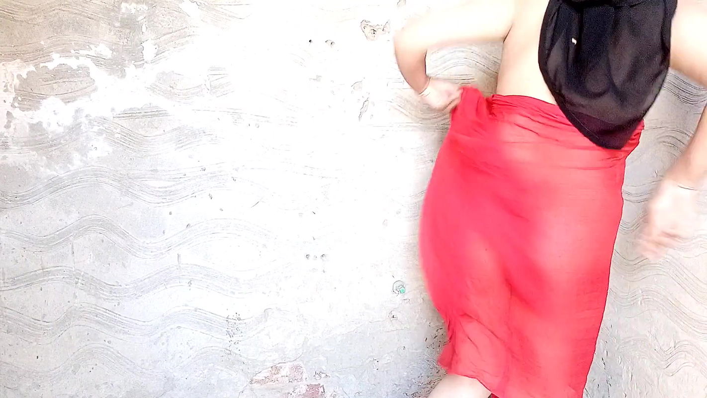 Sehar Umar maid fucked by the owner of the house