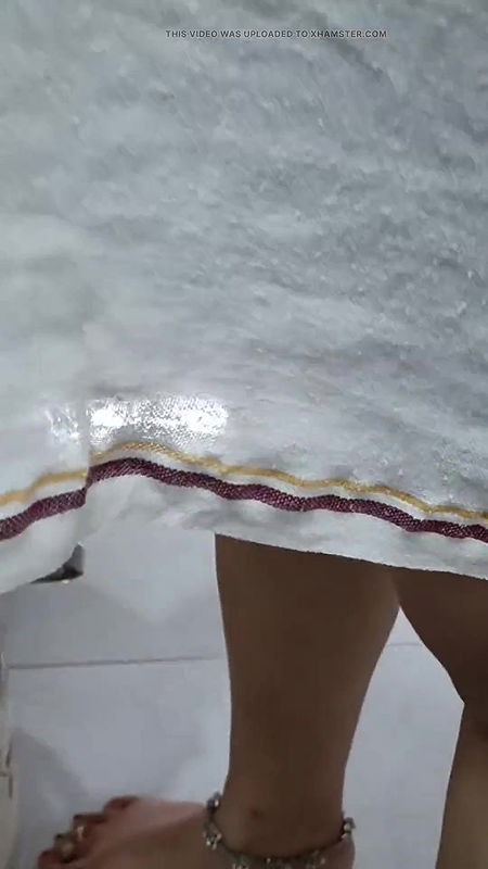 Desi NCR bhabhiji want creampie on her face