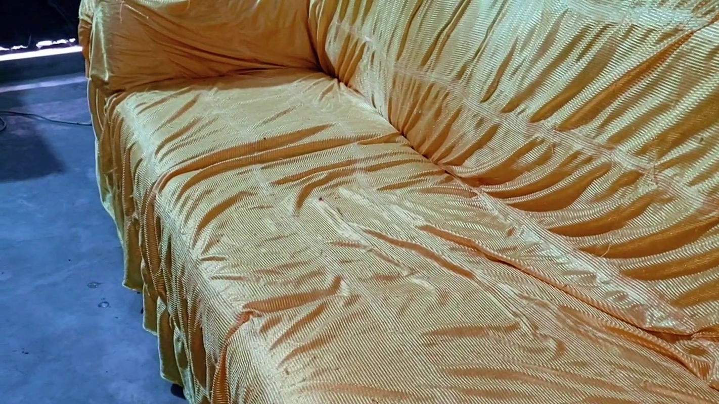 freind anal sex I find my sexy in her room and we fuck very well