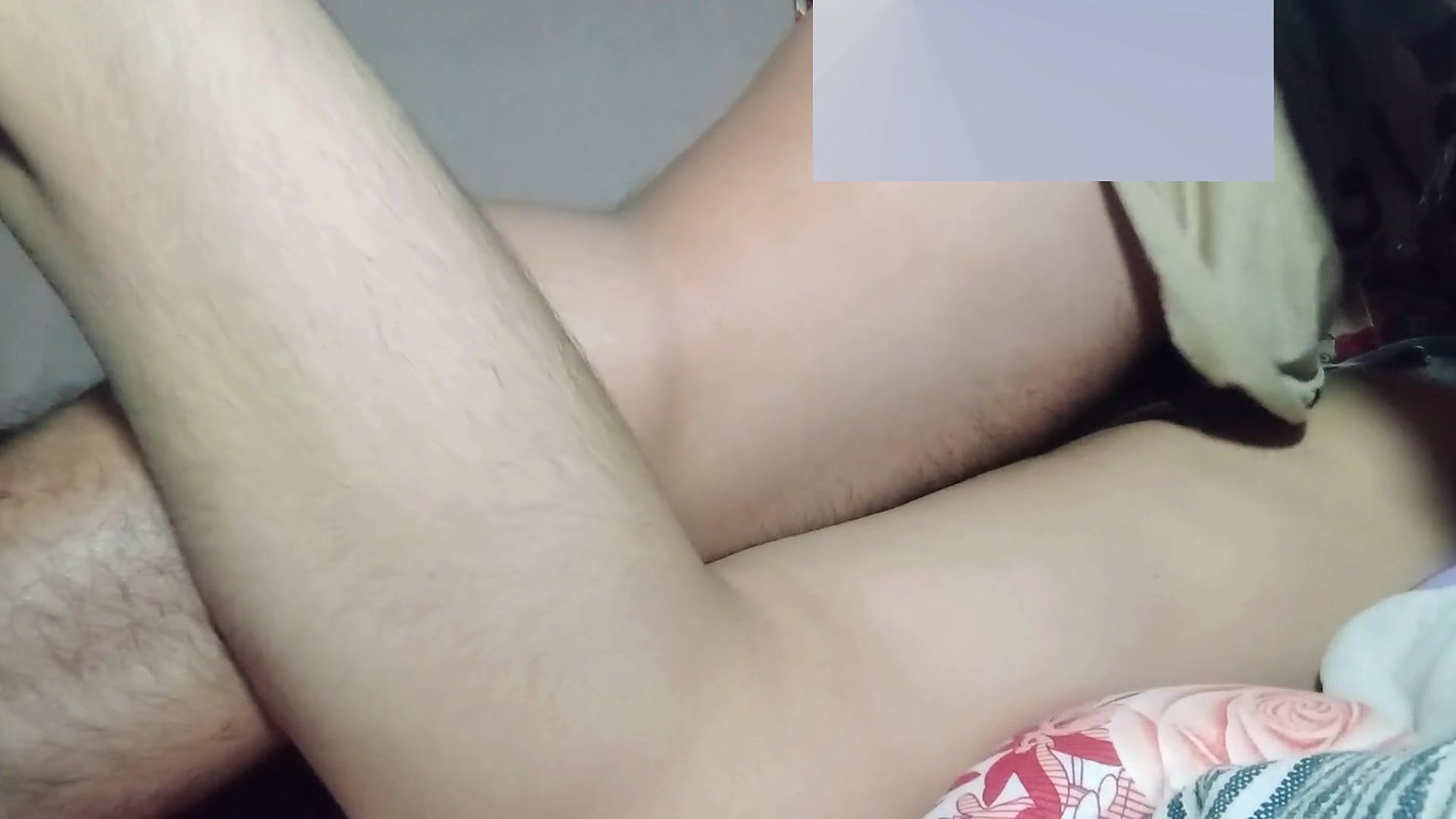 Pakistani girl first time sexy hotel Room Viral Video