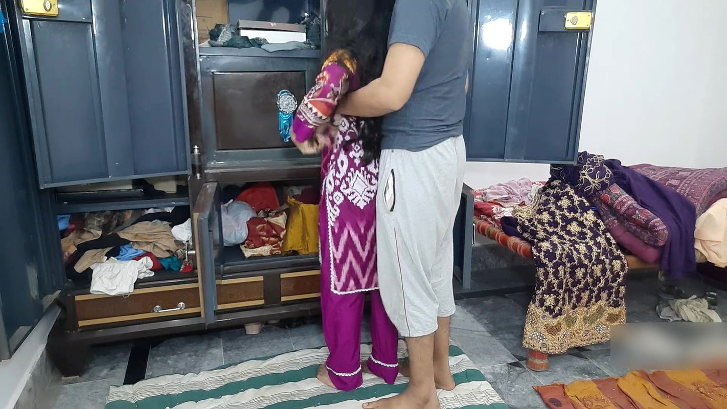 cute desi indian girl fucking with her stepbrother in hindi, Desi xxx viral video