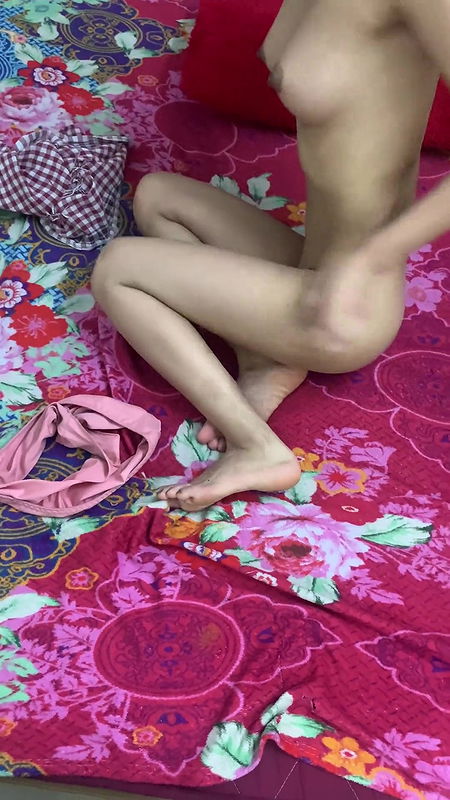 What My Eyes Say When My Lips Stay Quiet