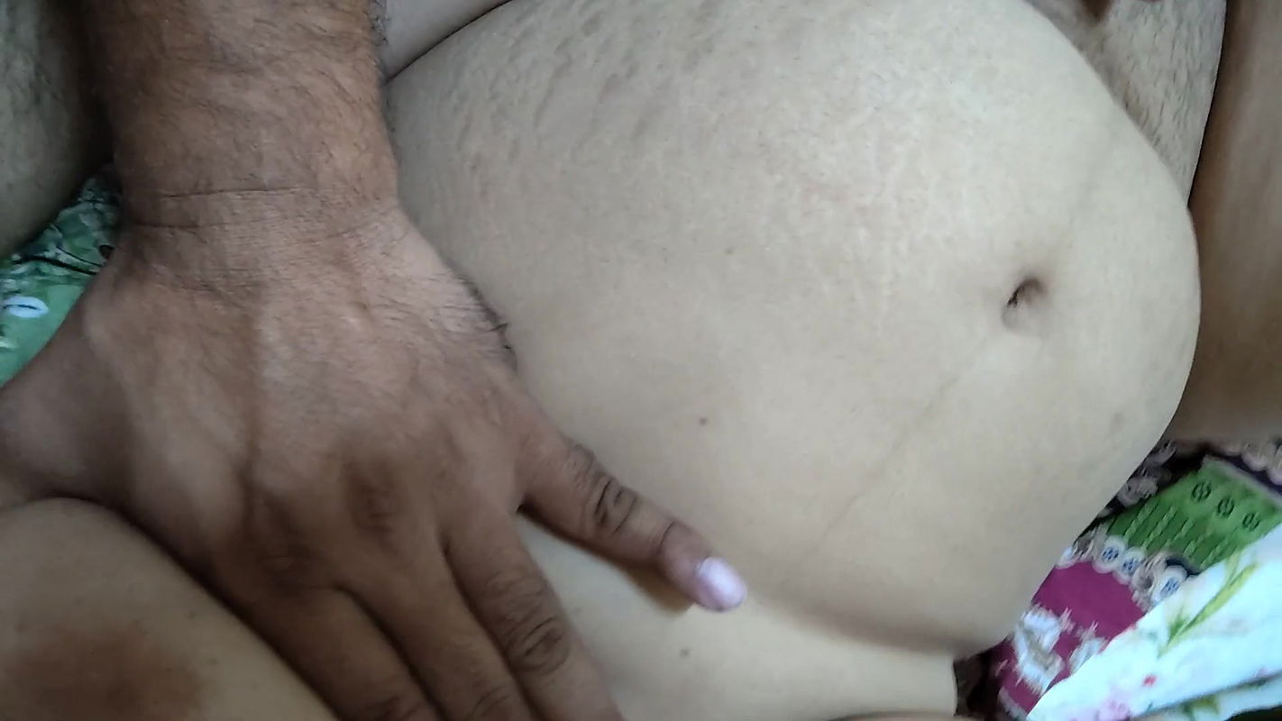 Hot bull fucked mature mom. Trying anal with hard fuck. Big ass enjoying alot