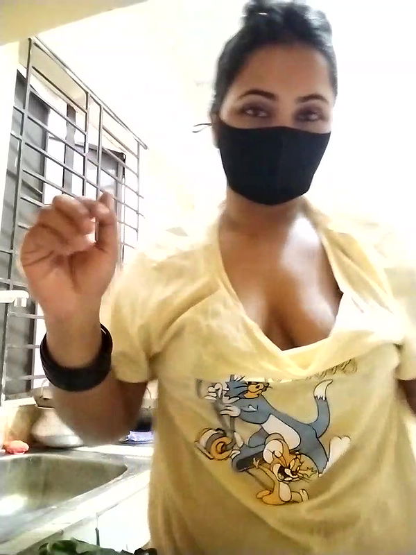 Bristy–Stripchat-2025-07-06T21_54_05-07_00