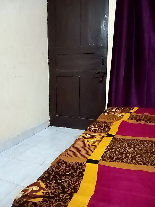 Desi_Bhabi_01-Stripchat-2025-07-06T20_37_47-07_00