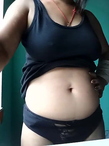 Beautiful_Puja-Stripchat-2025-07-06T21_03_32-07_00