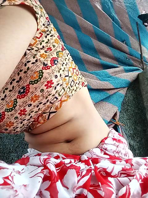 Barkha_Beri-Stripchat-2025-07-06T21_05_45-07_00