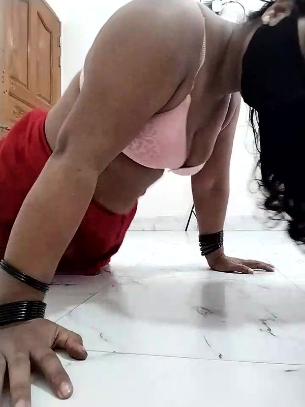 Bristy–Stripchat-2025-07-06T22_15_50-07_00