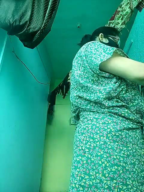 heenage-Stripchat-2025-07-06T21_15_48-07_00